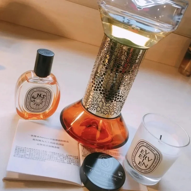 Diptyques Hourglass Diffuser B - Luxury Lifestyle Items 评论和价格