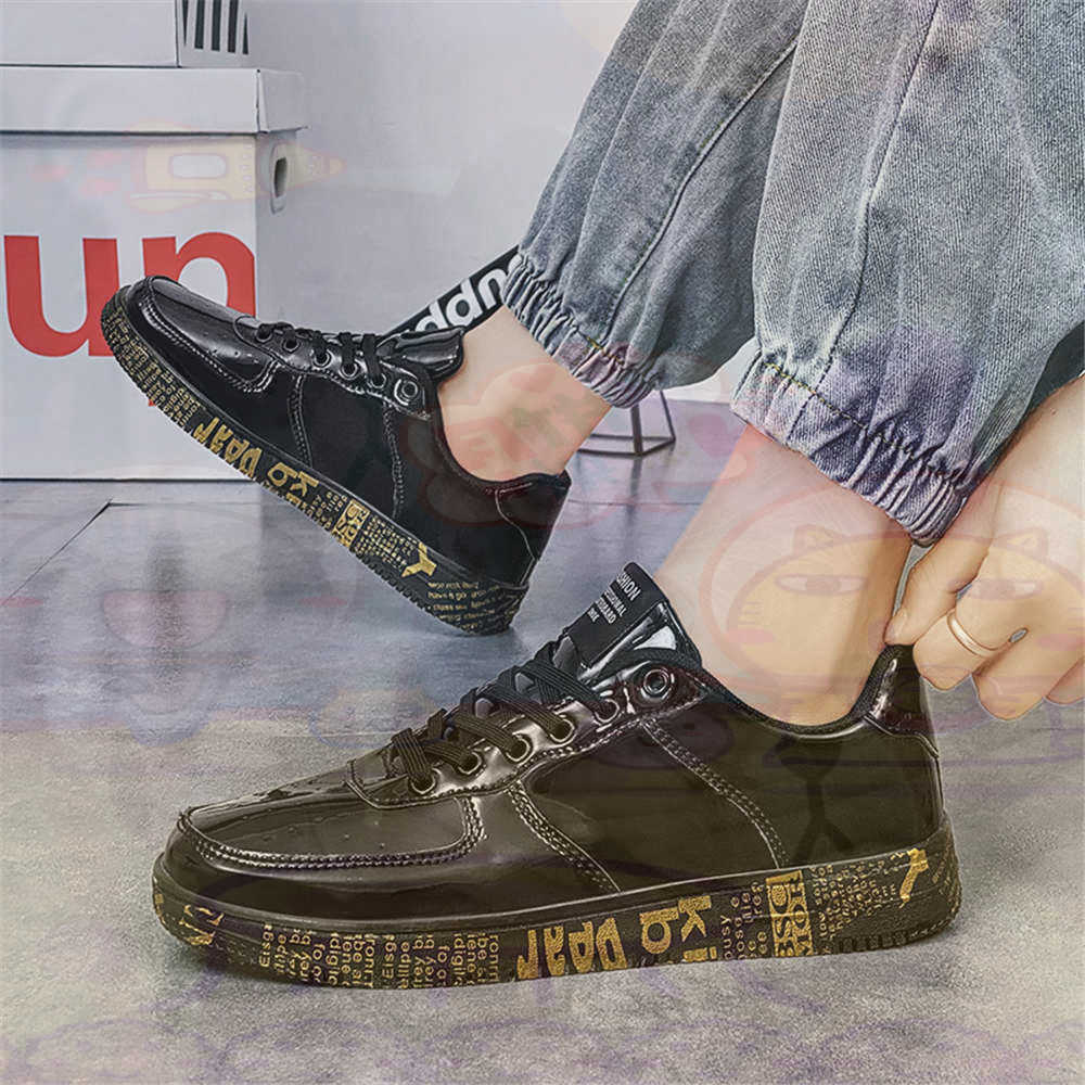 Round Foot Size 45 Sneakers Wh - Luxury Lifestyle Outfit 评论和价格