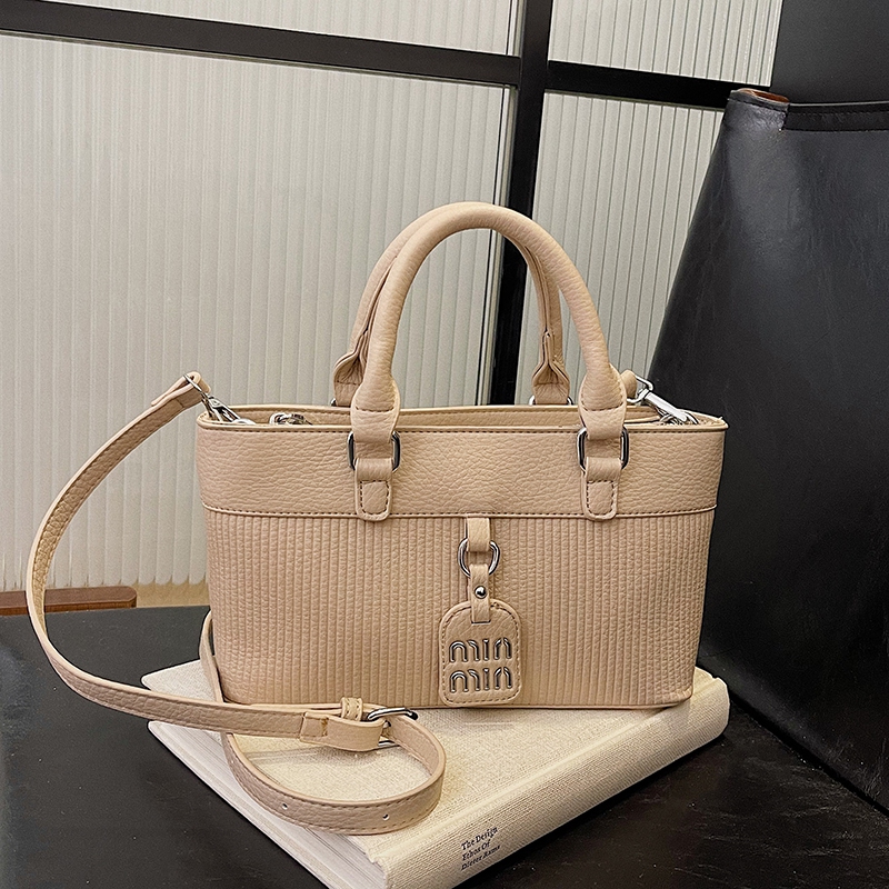 Luxury Women High End Leather  - Luxury Lifestyle City 评论和价格
